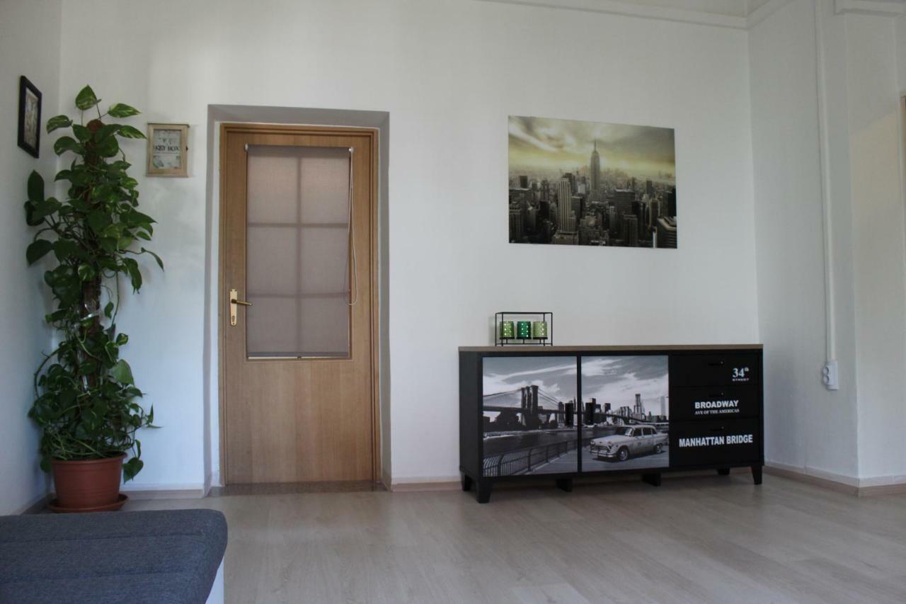 Apartment & Room'S Anni Zadar Extérieur photo