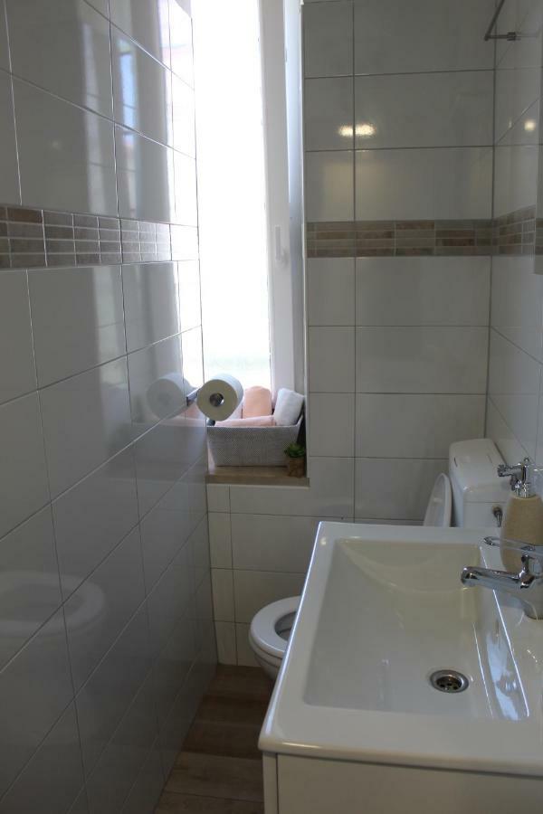 Apartment & Room'S Anni Zadar Extérieur photo